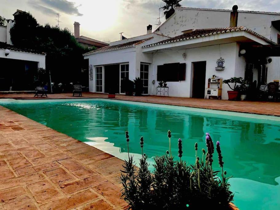 Agradable Casa Con Maravillosas Vistas Chiva