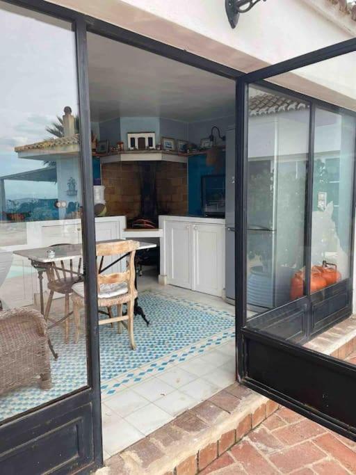 Agradable Casa Con Maravillosas Vistas